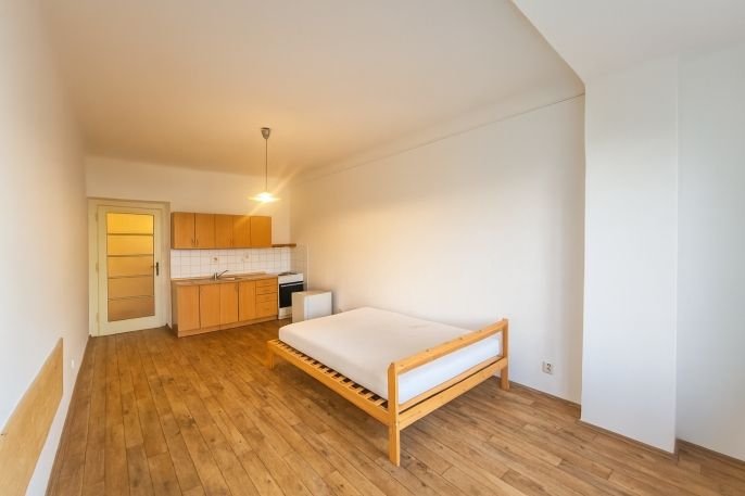 Pronájem, Byt 1+kk, Praha