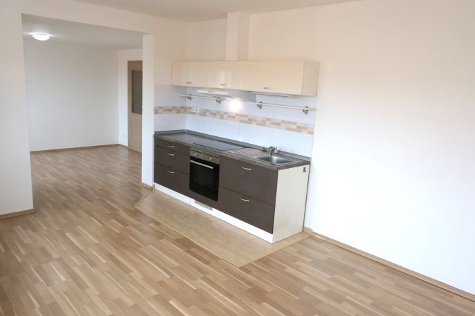 Pronájem, Byt 1+kk, Beroun