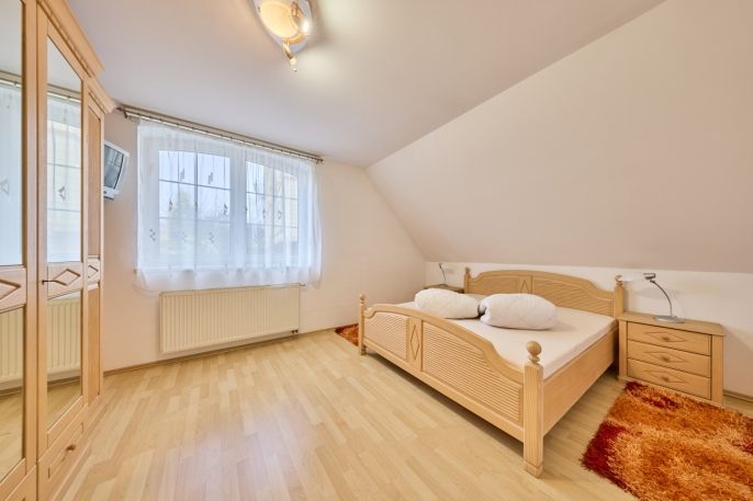 Pronájem, Rodinný dům, Trutnov