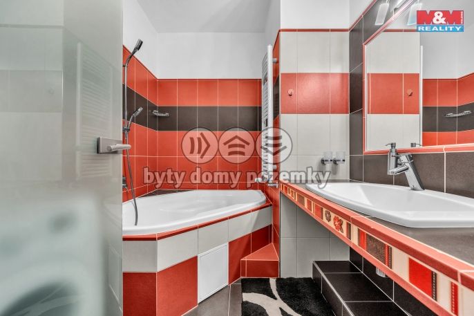 Pronájem, Byt 2+kk, Pardubice