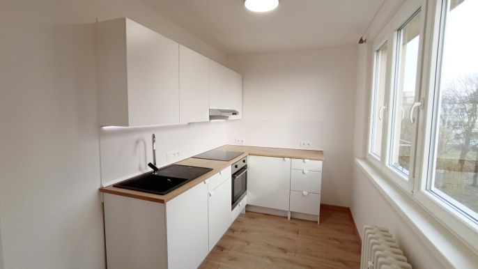 Pronájem, Byt 2+1, Most