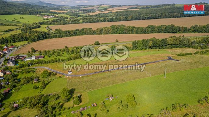 Prodej, Pozemek k bydlení, 1099 m², Poličná