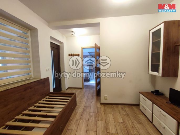 Pronájem, Byt 1+kk, Třinec