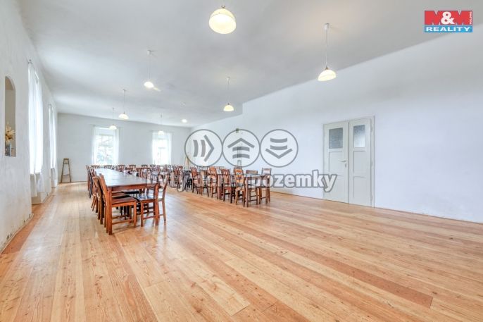 Prodej, Obchod a služby, Nalžovice