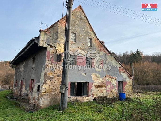 Prodej, Zemědělská usedlost, Pnětluky