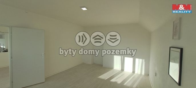 Prodej, Byt 4+1, Břeclav