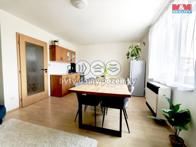 Pronájem, Byt 2+kk, Benešov