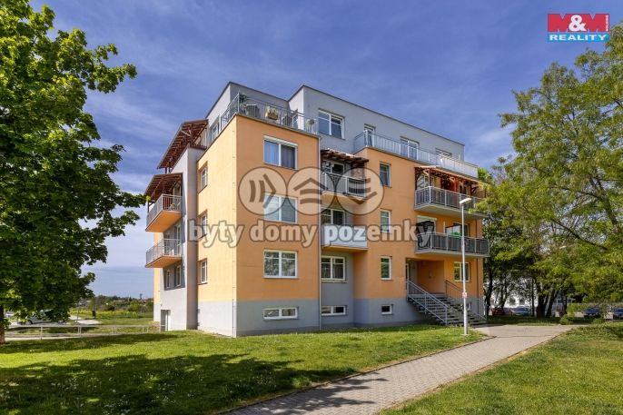 Prodej, Byt 2+kk, Pardubice