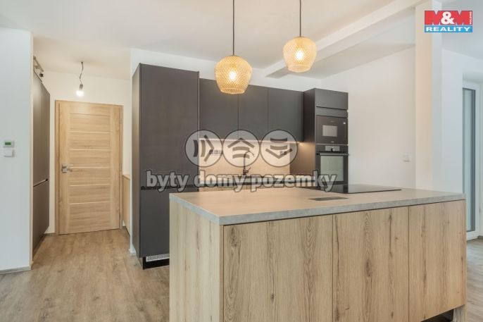 Prodej, Rodinný dům, Zbuzany