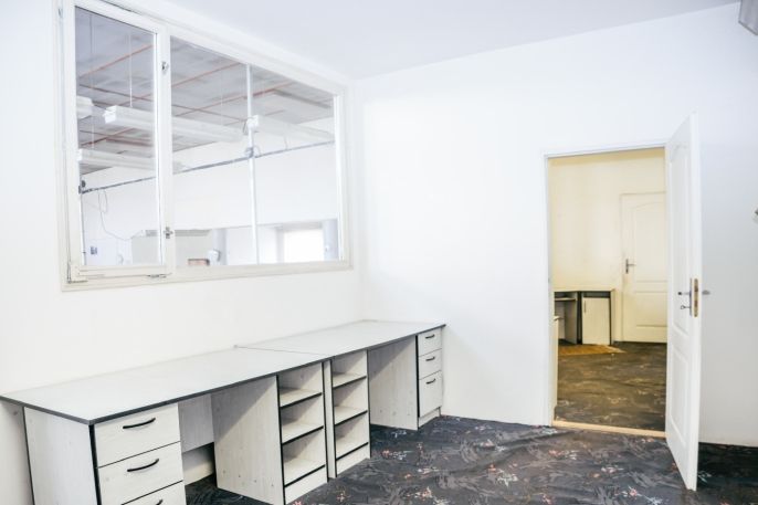 Pronájem, Obchod a služby, Hradešice