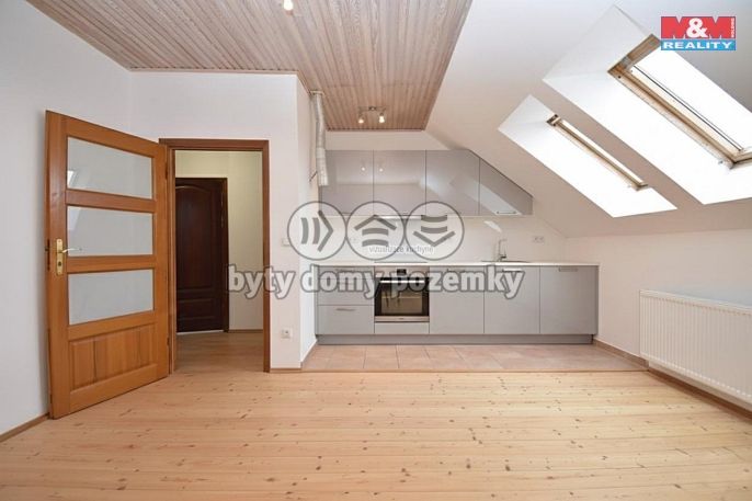 Prodej, Byt 2+kk, Kostelec nad Labem