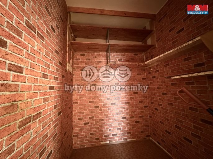 Pronájem, Byt 3+1, Slaný