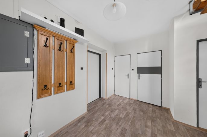 Prodej, Rodinný dům, Zlatníky-Hodkovice