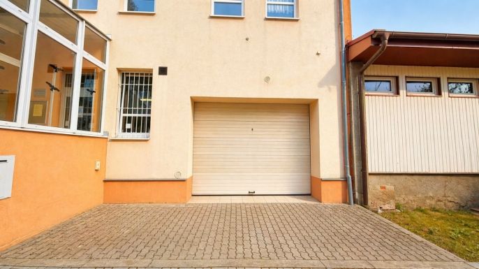 Pronájem, Byt 5+1 a větší, Lenešice