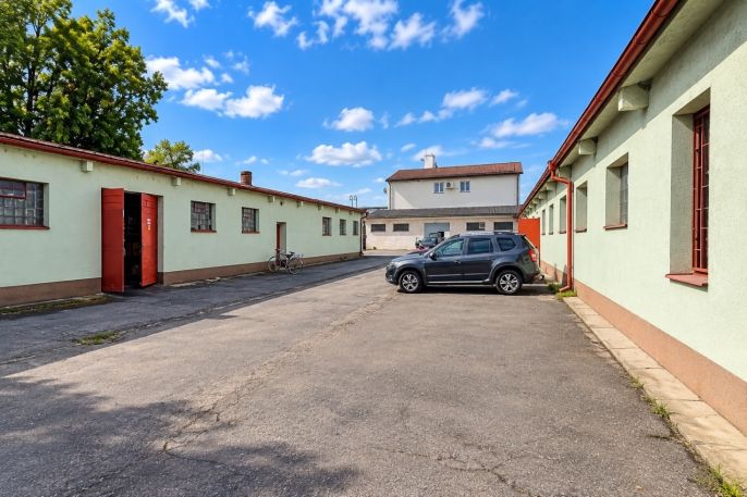 Pronájem, Obchod a služby, Staré Hradiště