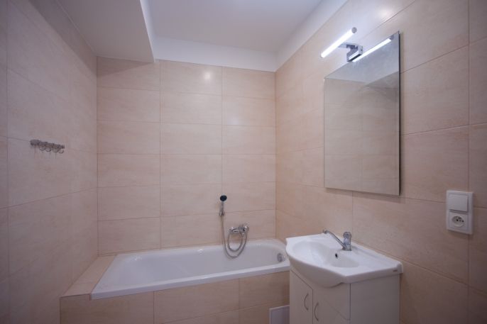 Pronájem, Byt 4+1, Český Těšín