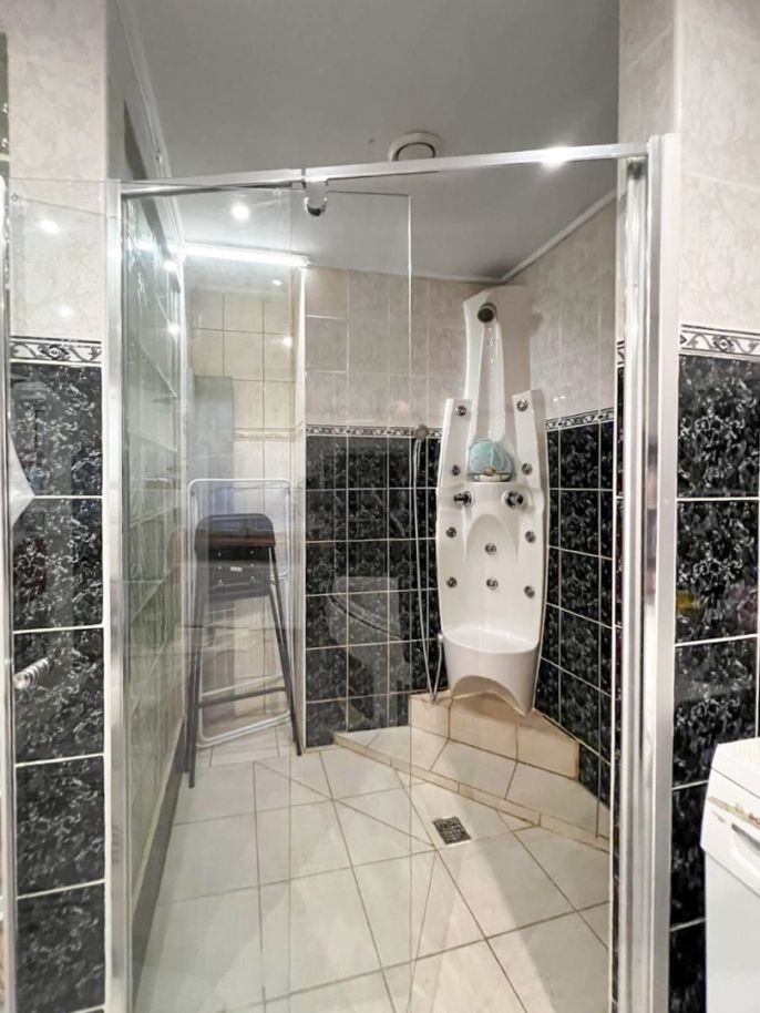 Prodej, Byt 2+1, Karlovy Vary