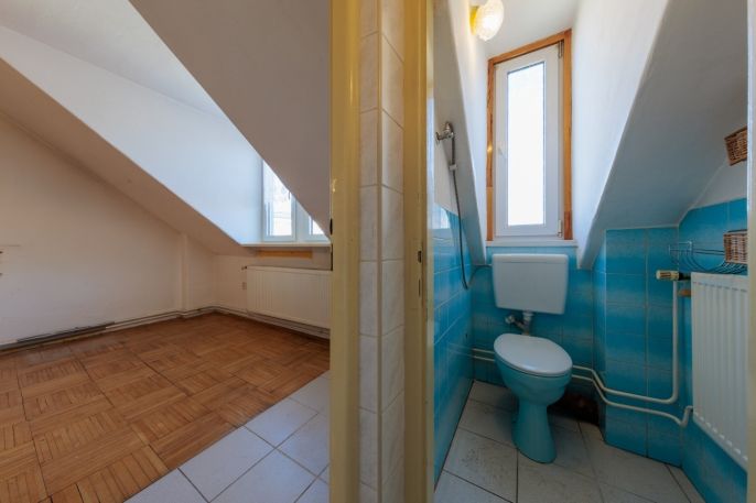 Prodej, Byt 4+1, Karlovy Vary