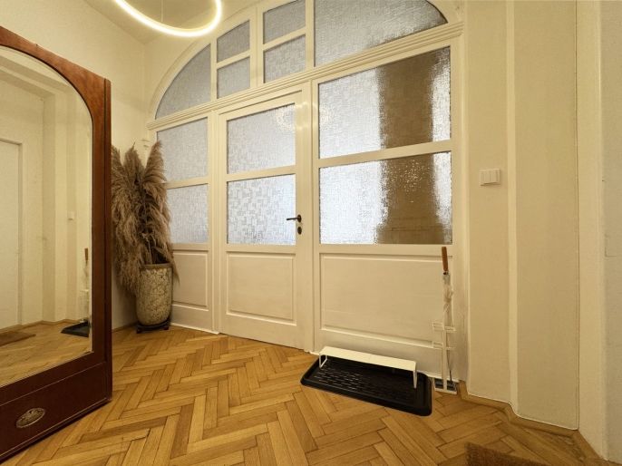 Prodej, Byt 2+1, Karlovy Vary