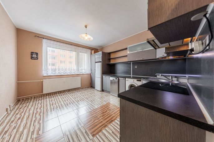 Prodej, Byt 1+1, Loket