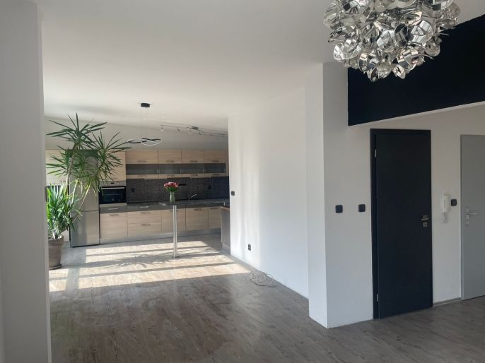 Pronájem, Atypický byt, Strakonice