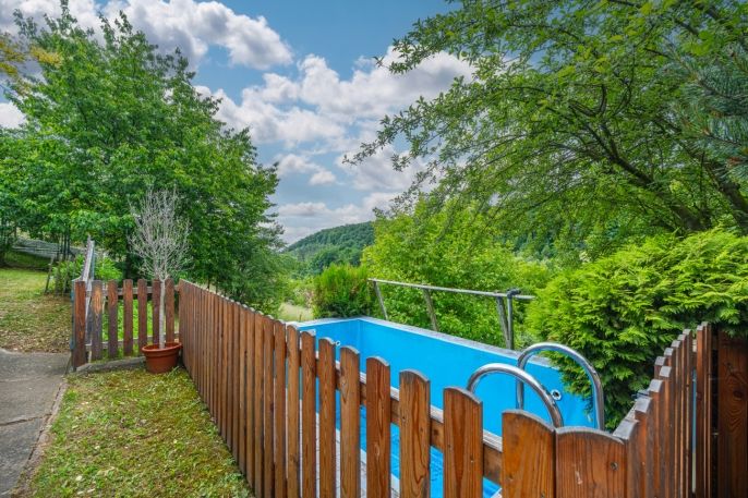 Prodej, Chata, Hrdlořezy