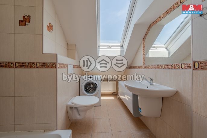 Pronájem, Byt 4+kk, Choryně