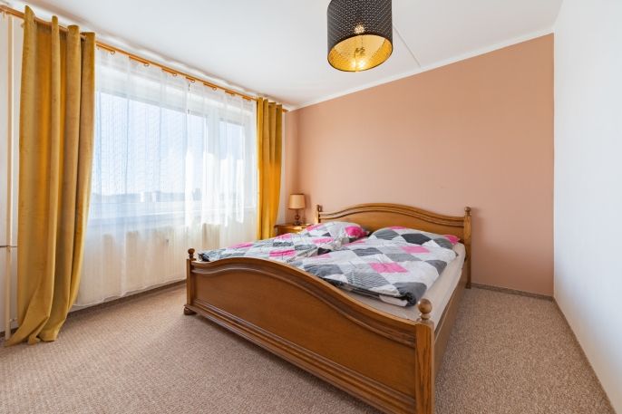 Pronájem, Byt 3+1, Cheb