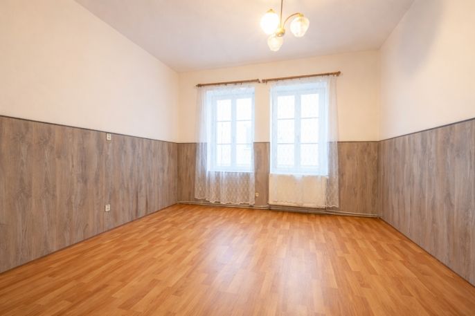 Prodej, Byt 4+1, Nový Bor