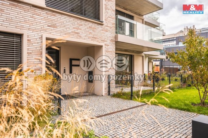 Pronájem, Byt 1+kk, Praha