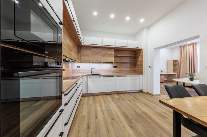 Prodej, Byt 2+1, Karlovy Vary