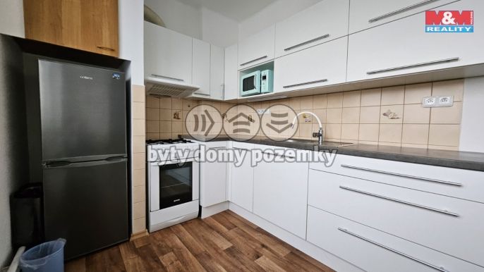 Pronájem, Byt 2+1, Zlobice