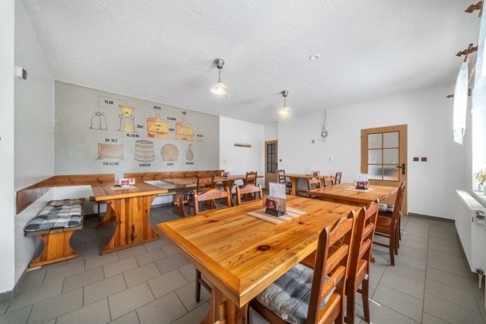 Pronájem, Restaurace, stravování, Radnice