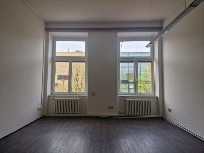 Pronájem, Kancelářský prostor, Trutnov