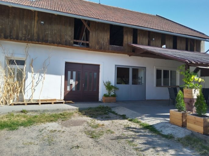 Pronájem, Sklad, Běstovice
