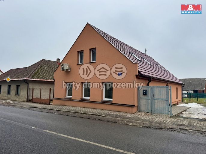 Pronájem, Byt 1+kk, Seč