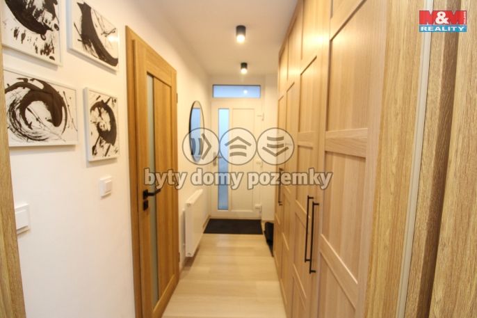 Pronájem, Byt 2+1, Měšice
