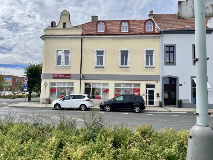 Pronájem, Byt 2+kk, Louny