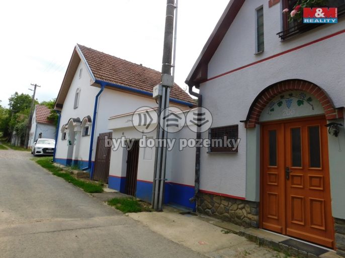 Prodej, Vinný sklep, Moravany