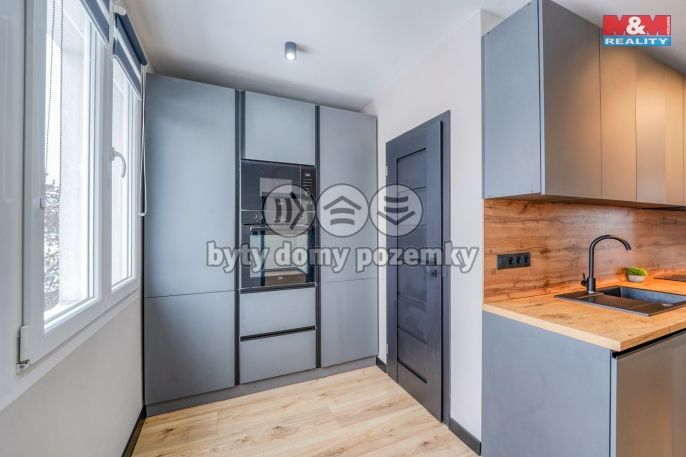 Prodej, Byt 4+1, Tachov