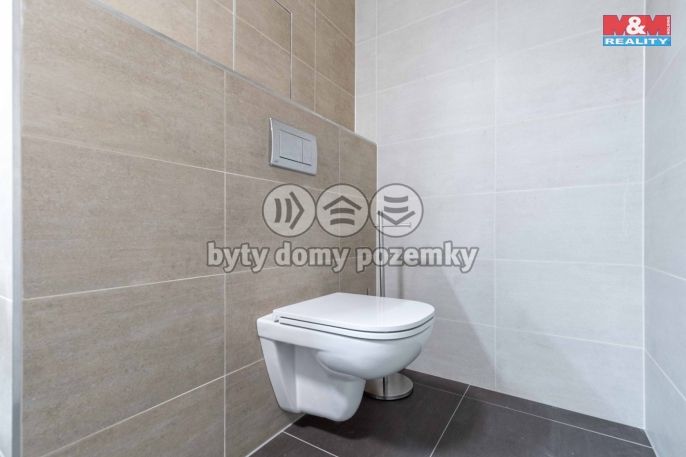 Pronájem, Byt 1+kk, Plzeň