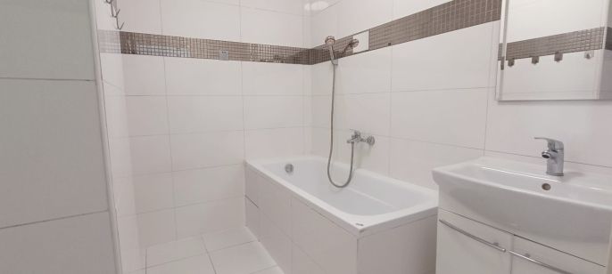 Pronájem, Byt 2+1, Chomutov