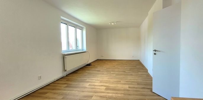 Pronájem, Byt 3+kk, Stráž pod Ralskem