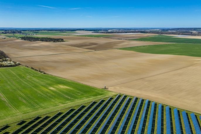 Prodej, Pole, Benátky nad Jizerou