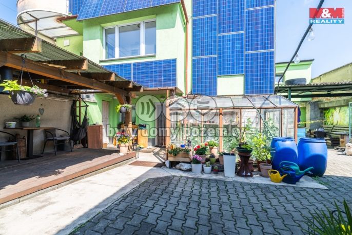 Prodej, Nájemní dům, Otrokovice