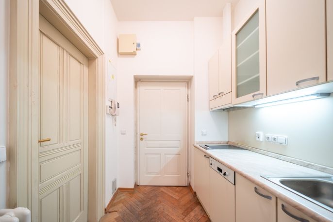 Pronájem, Byt 1+kk, Praha