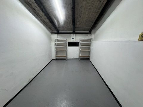 Pronájem, Garáž, Krupá