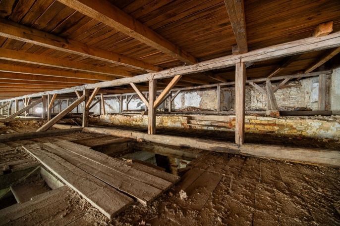 Prodej, Obchodní objekt, Polička