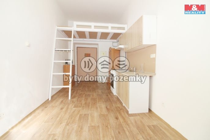 Pronájem, Byt 1+kk, Česká Lípa