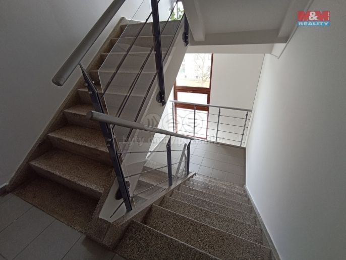 Pronájem, Byt 2+1, Most